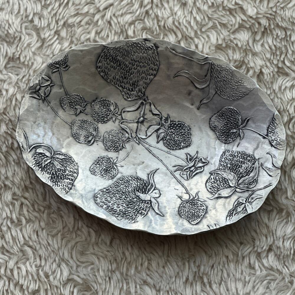 Vintage DeMarsh Forge Strawberry Plate Soap Trinket Dish Made in USA SIlver